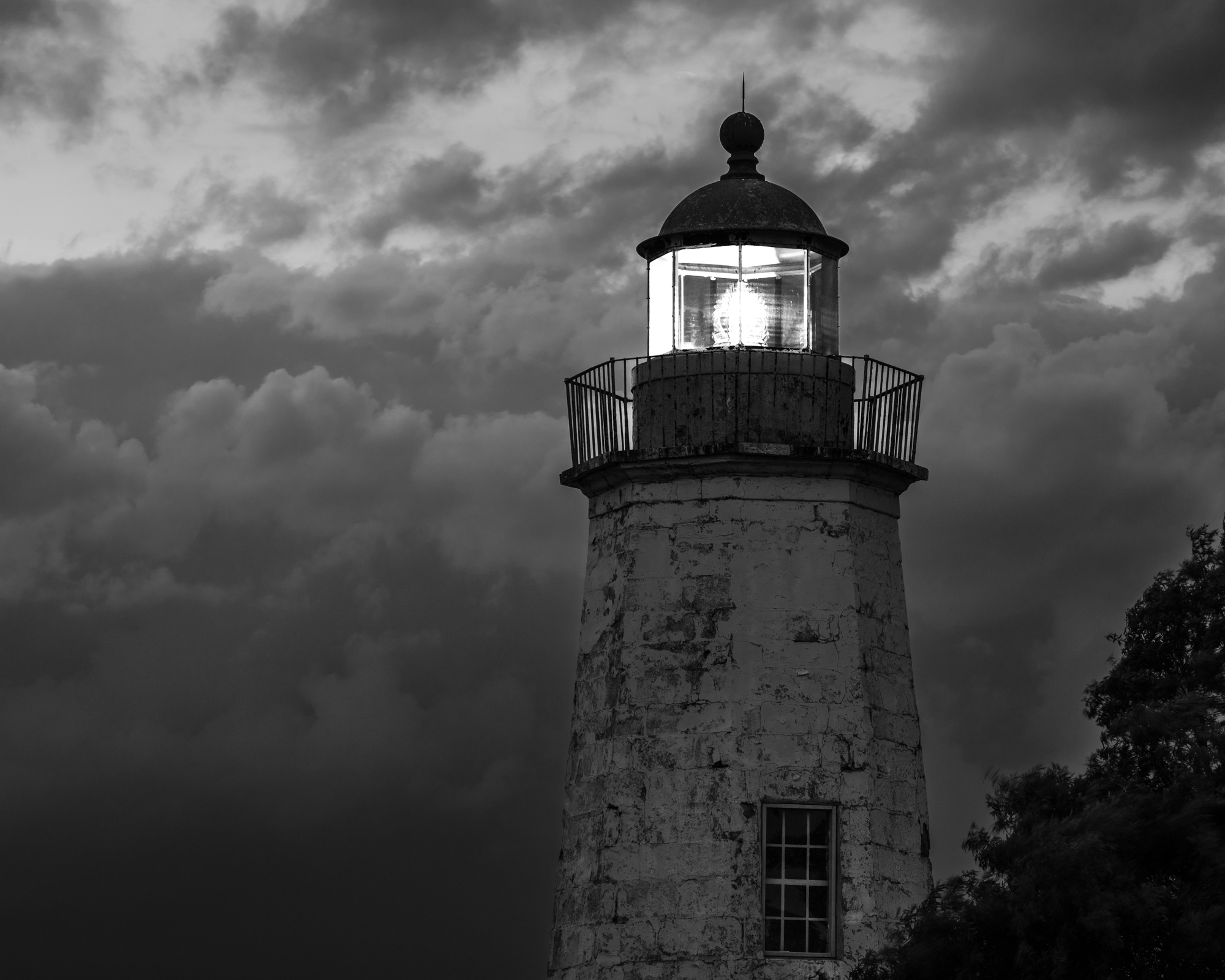 photograph by Bryan Hatchett, copyright, Bryan Hatchett, black & white photograph, Old Point Comfort Lighthouse, Ft. Monroe, Hampton, Virginia